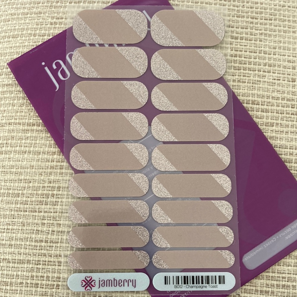 💅🏻 Champagne Toast | Jamberry Nail Wraps 💅🏼